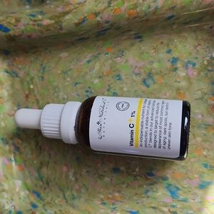 Vitamin C serum